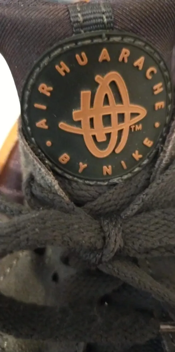 Basket nike air huarache, noir, pointure 40 - photo numéro 10