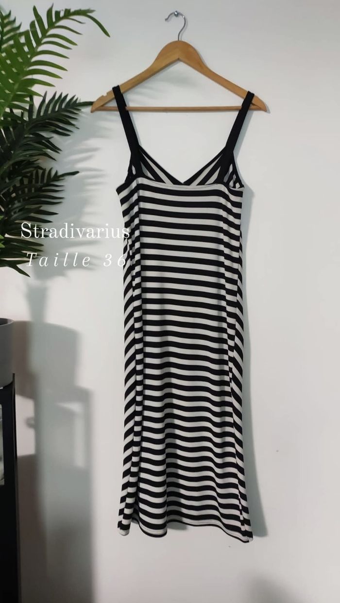 Robe longue d'été stradivarius - photo numéro 2