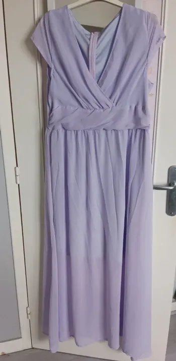 Robe mauve habillée en Tbe