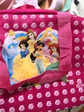 Lot de sacs. Enfants