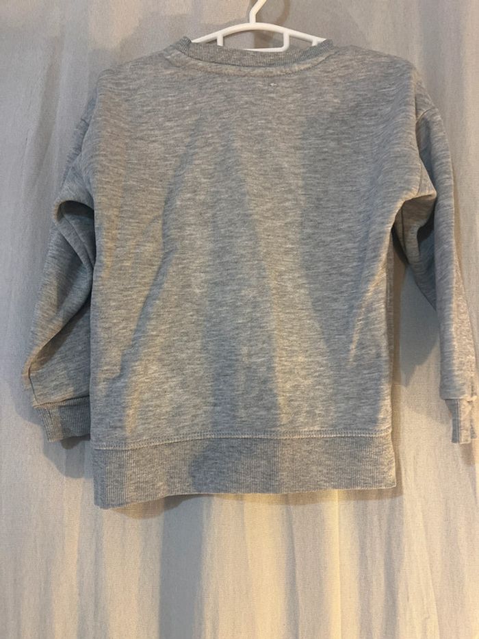 Pull gris - photo numéro 3