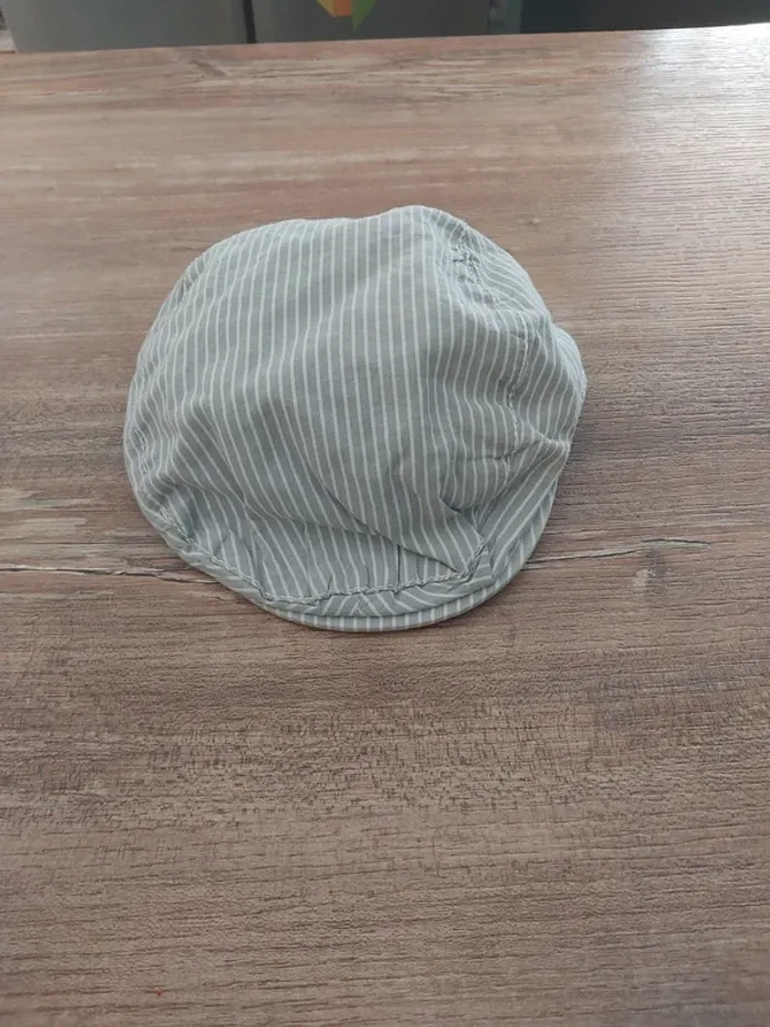 Béret 6/9mois - photo numéro 4