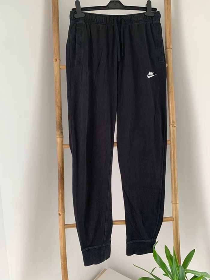 Jogging Nike noir taille M