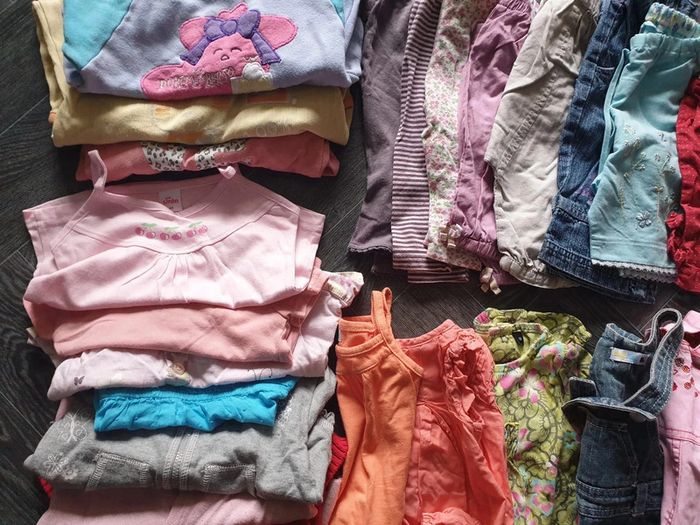 Lot de 33 vêtements été fille 6 mois - photo numéro 7