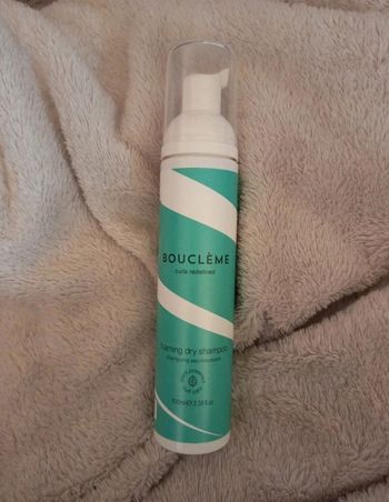 shampoing sec moussent