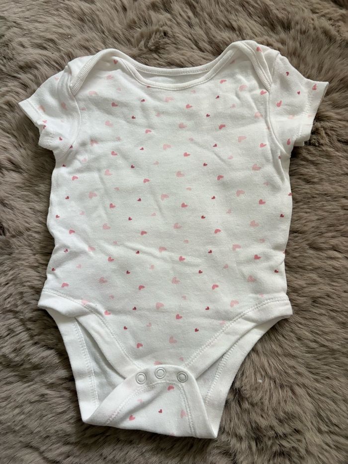 Bodies 6 mois - photo numéro 4