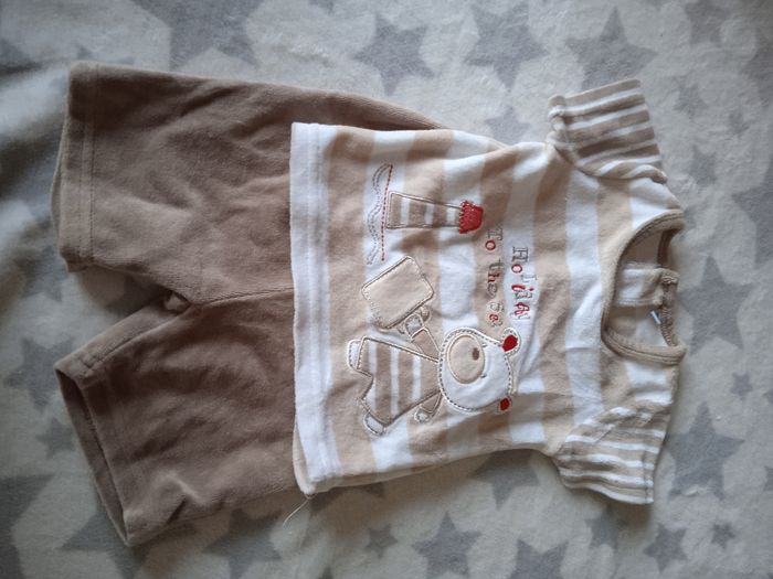 Ensemble en matière pyjama
