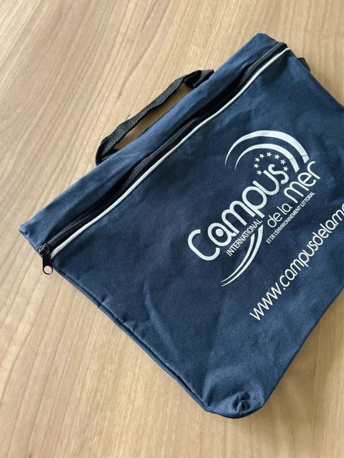 Pochette de rangement campus international de la mer - photo numéro 2