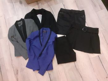 Lot  T 36 tailleurs femmes