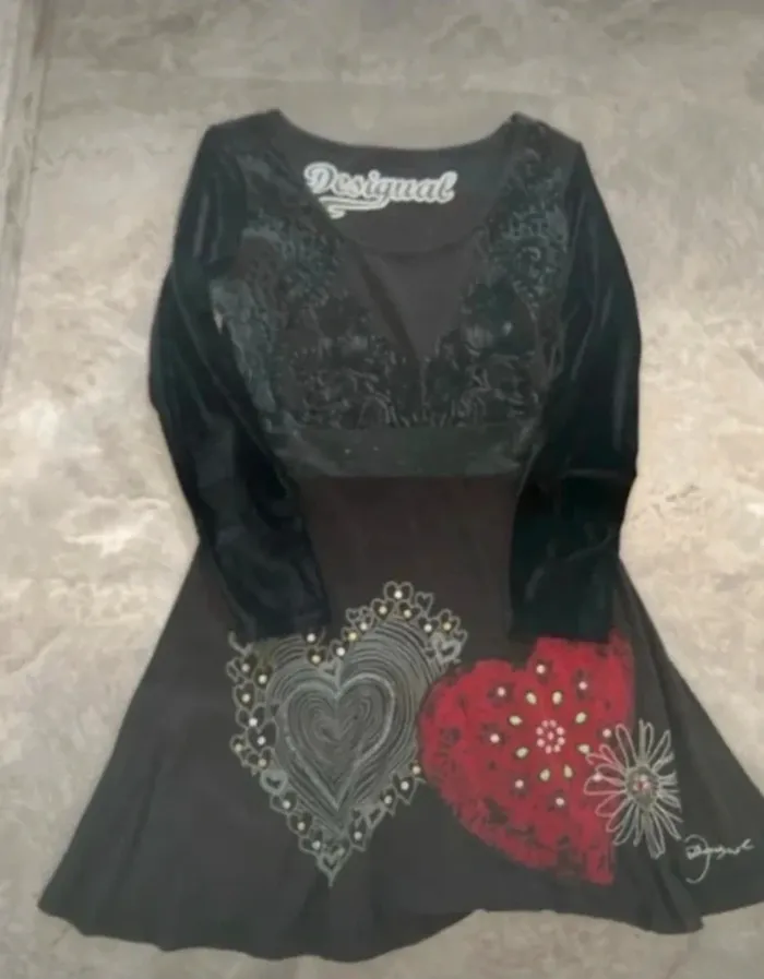 Robe desigual taille Xl en très bon état