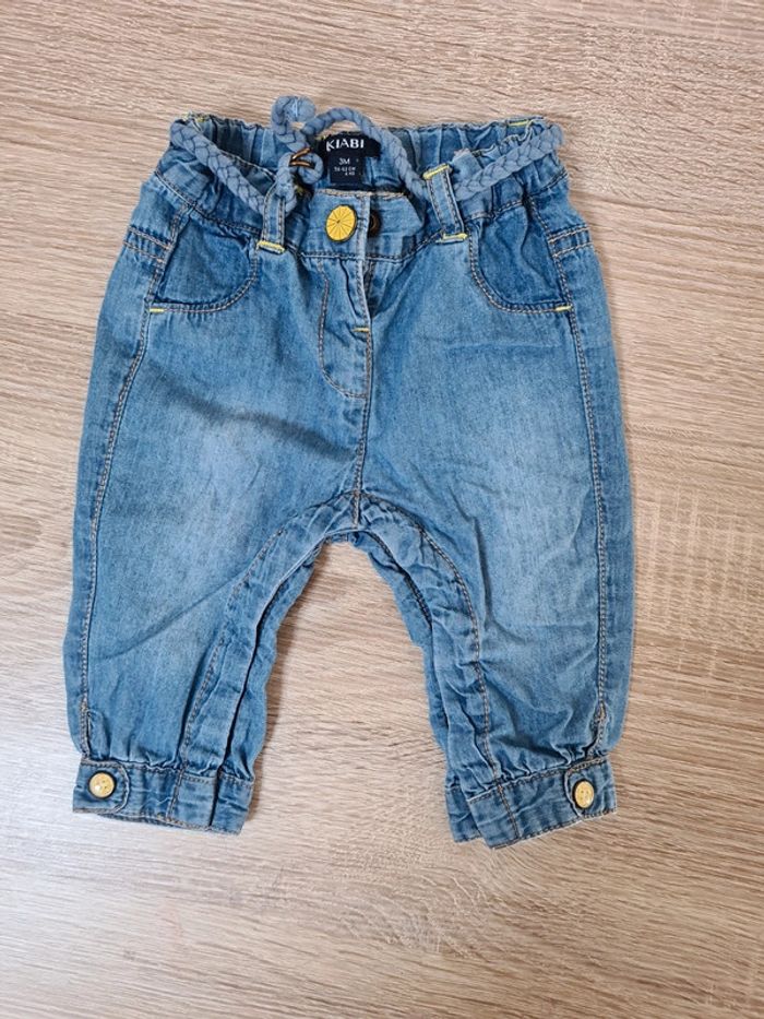 2 pantalons 3 mois kiabi C&A - photo numéro 3