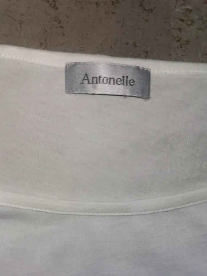 Tee shirt femme taille 5 antonelle - photo numéro 2
