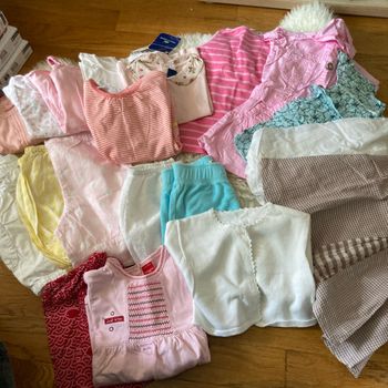 Lot vêtements été fille 12 m