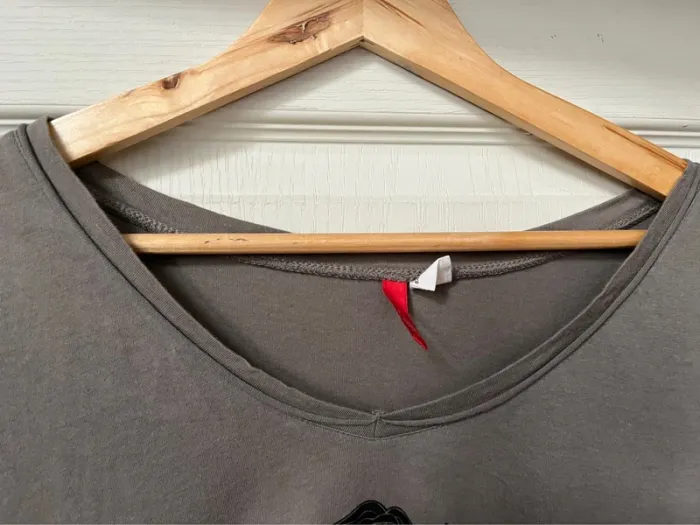 T-shirt kaki avec motif noir Taille 42 - photo numéro 6
