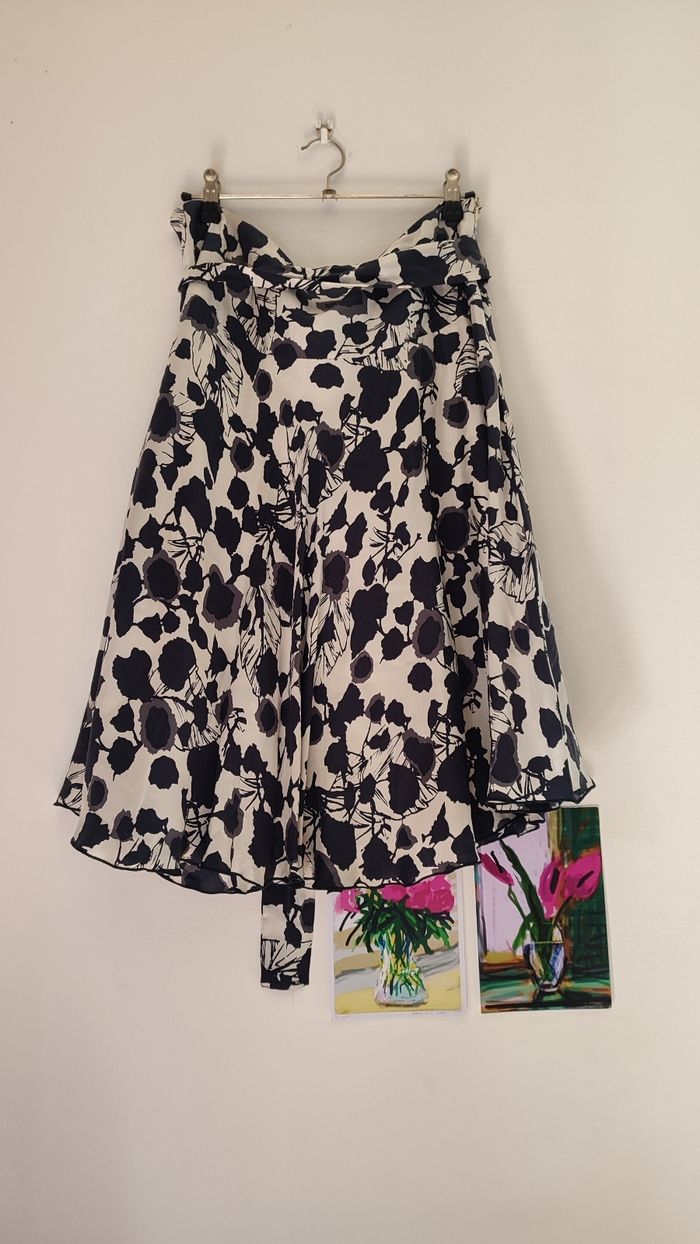 Jupe Caroll taille 40 - photo numéro 2