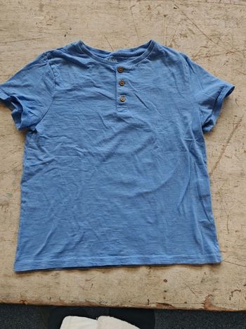 Tee-shirt bleu 