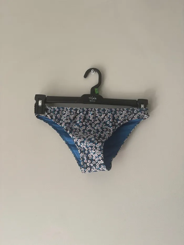 👙🌻bikini bleu à fleur - Etam - Taille 38 - neuf avec étiquette