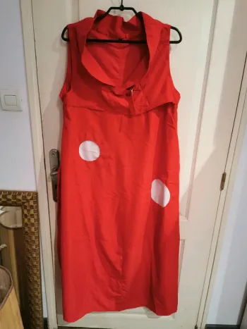 Superbe robe rouge 40