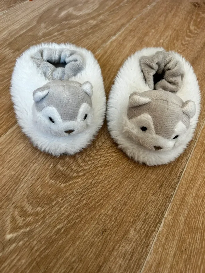 Chaussons tout mignon bébé