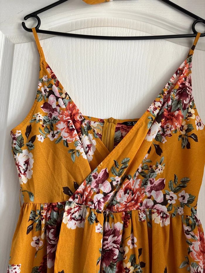 Robe fleurie jaune taille M + ceinture - photo numéro 5