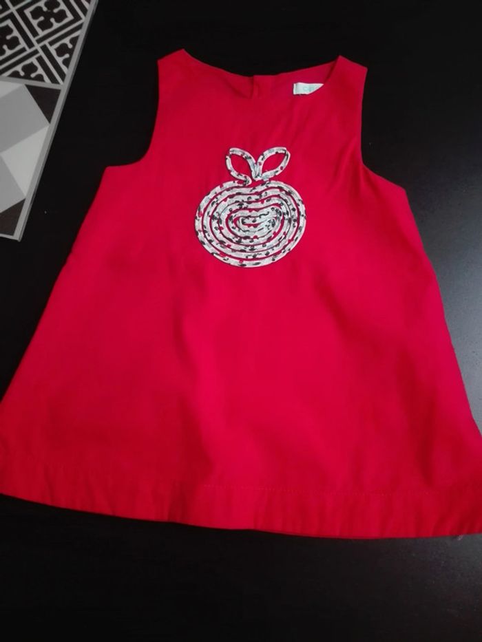 Robe obaibi bébé fille 12 mois rouge pomme rétro neuve