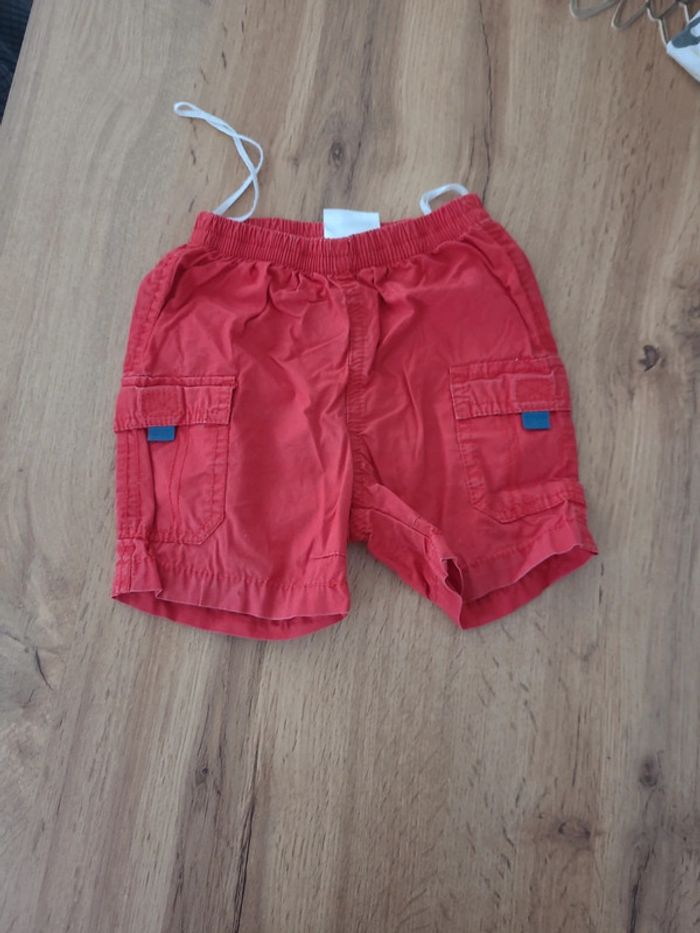 Short garçon 9-12 mois