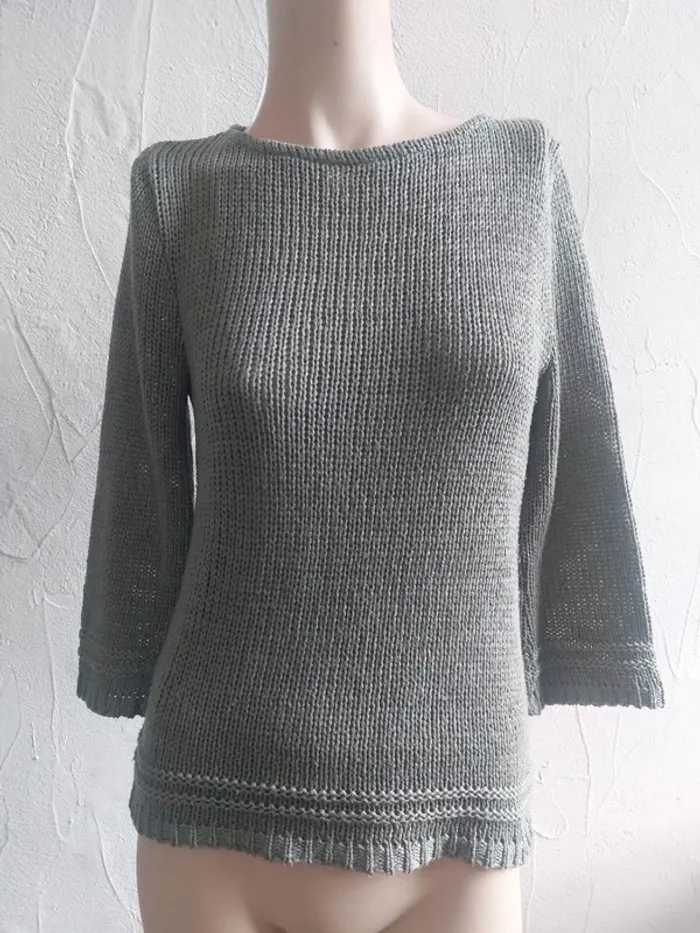 Pull en maille kaki Taille 38