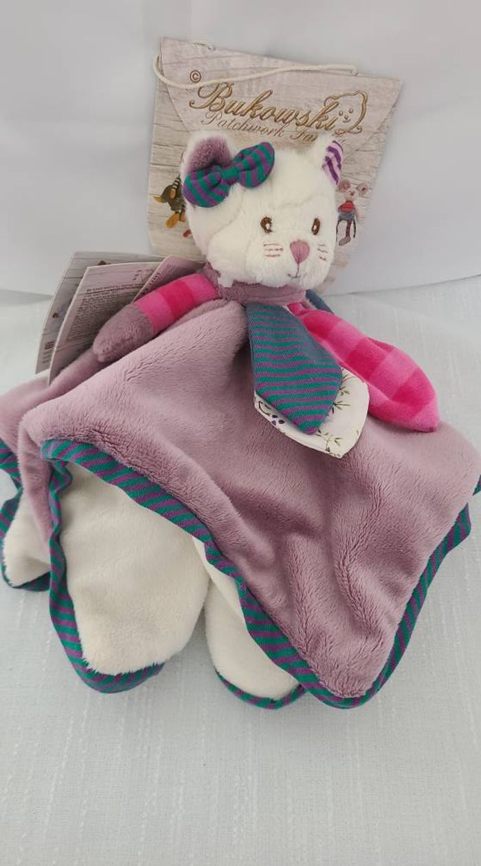 Doudou Plat BUKOWSKI Chat Rose Violet Vert - photo numéro 4
