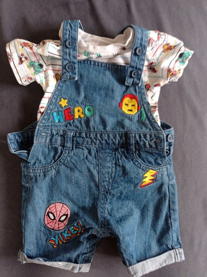 Ensemble Avengers Primark 6 9 mois