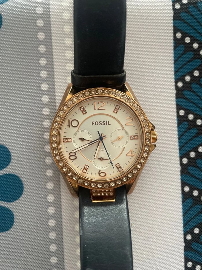 Montre Fossil Femme - photo numéro 1