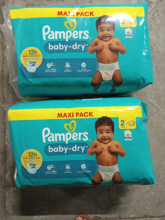 2 paquet de couche pampers taille 2 a 45€