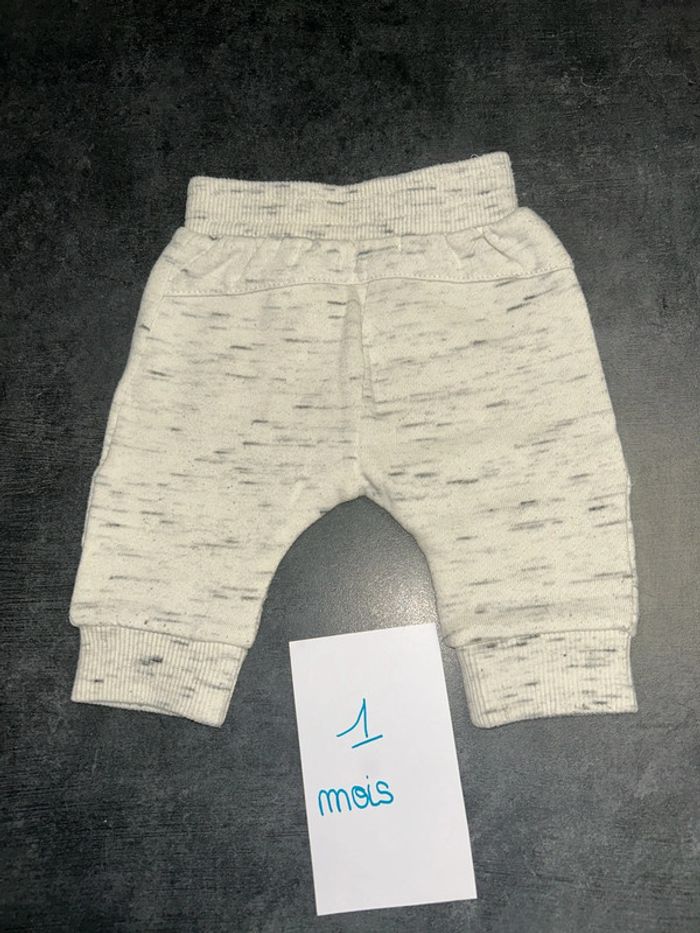 Lot de pantalons - photo numéro 14