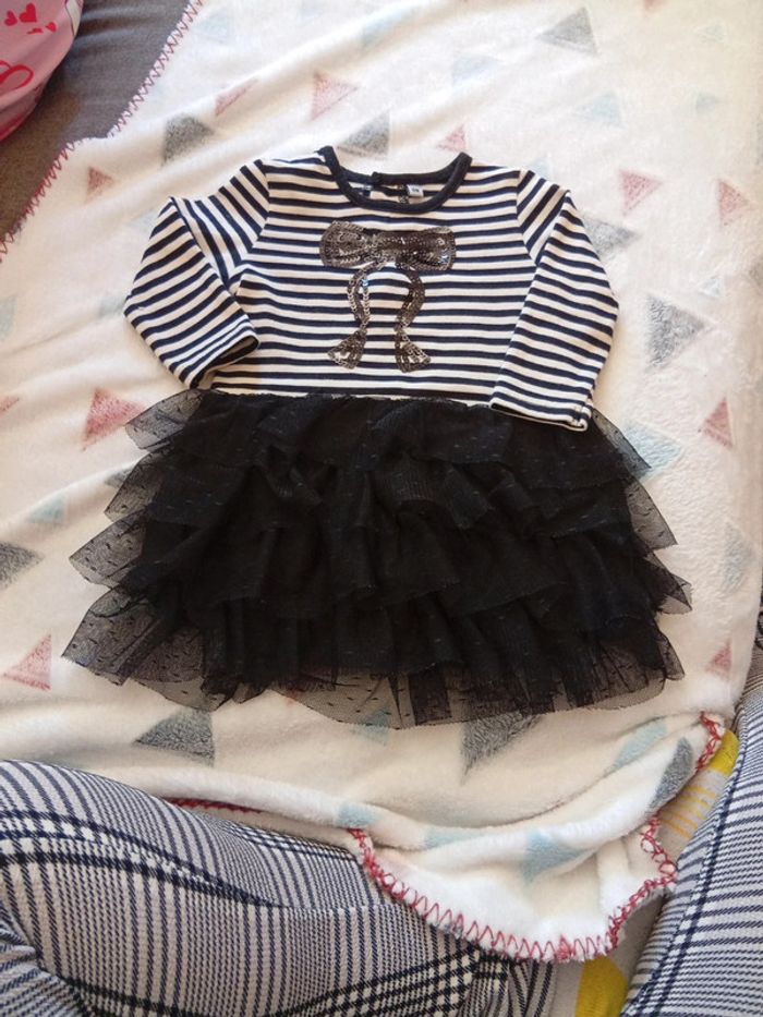 Robe noeud papillon