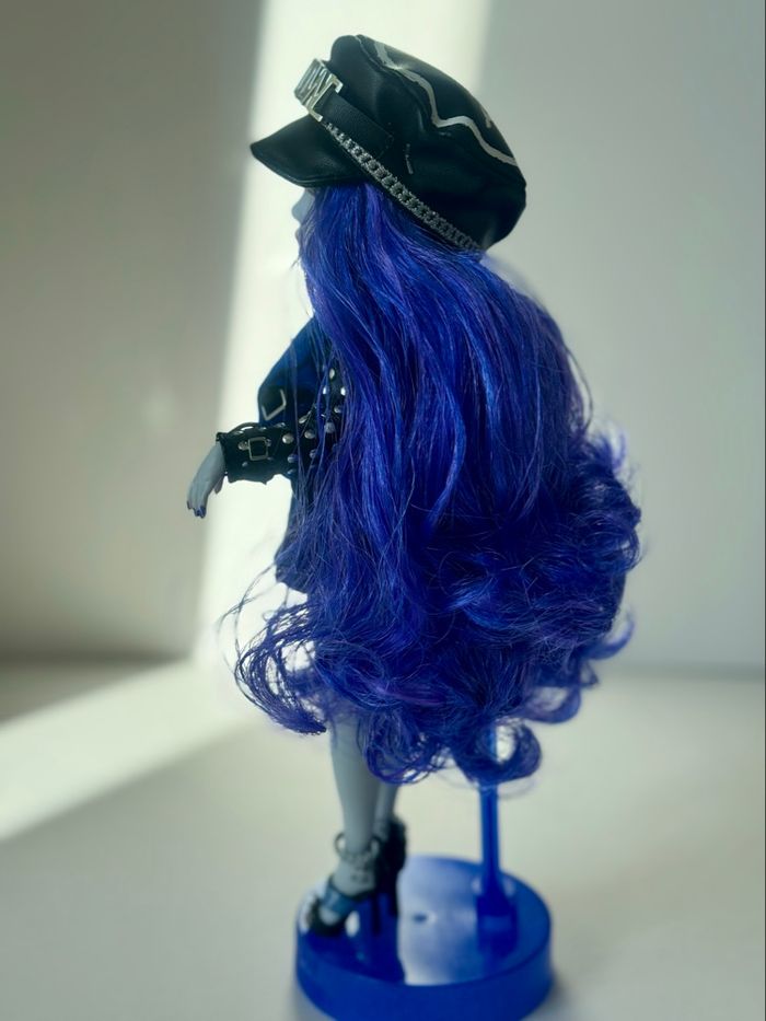 Uma shadow High Rainbow High - photo numéro 6