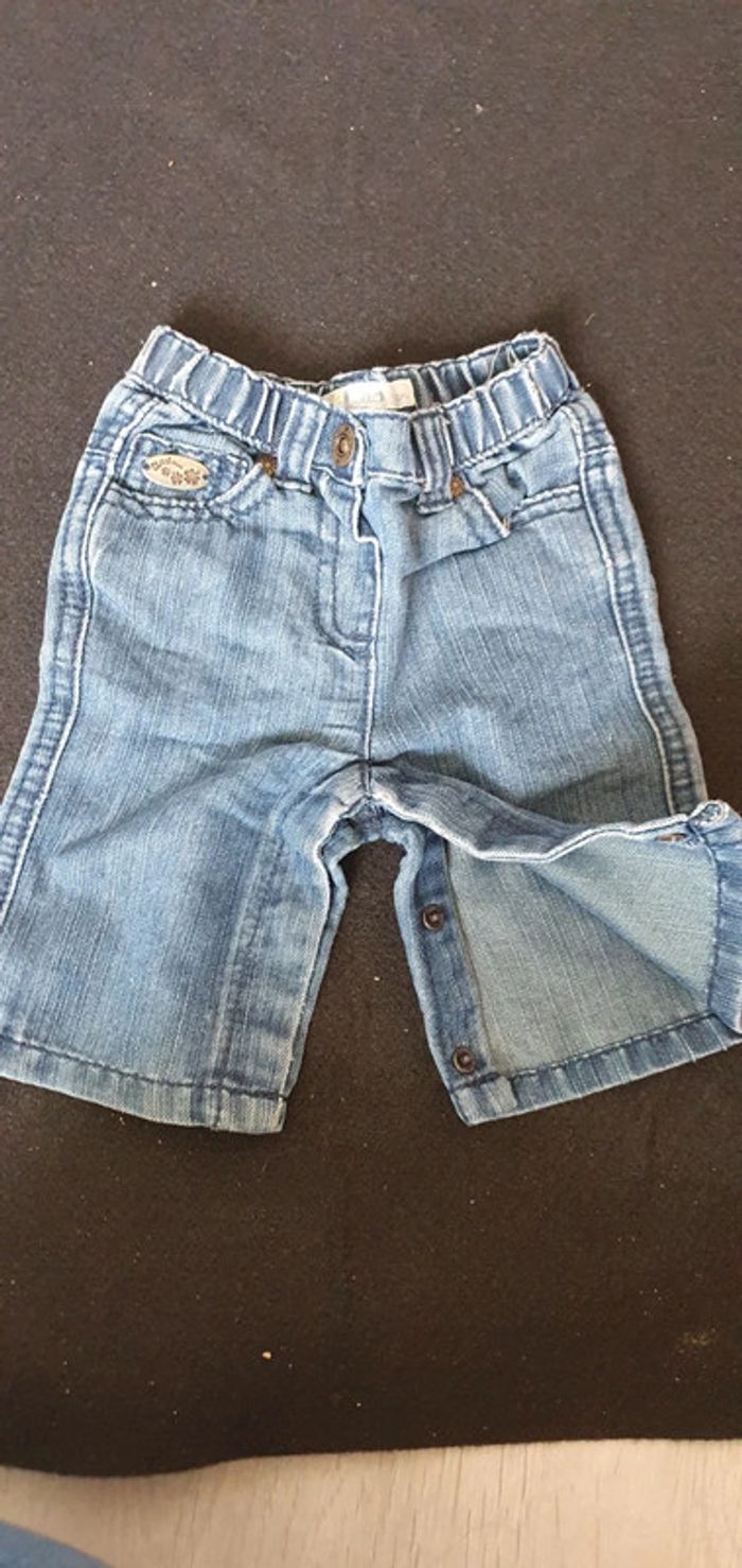 Lot 3 pantalons 2 bodies 1 mois - photo numéro 6