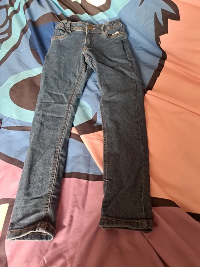 Lot de 13 jeans fille taille 8 ans - photo numéro 8