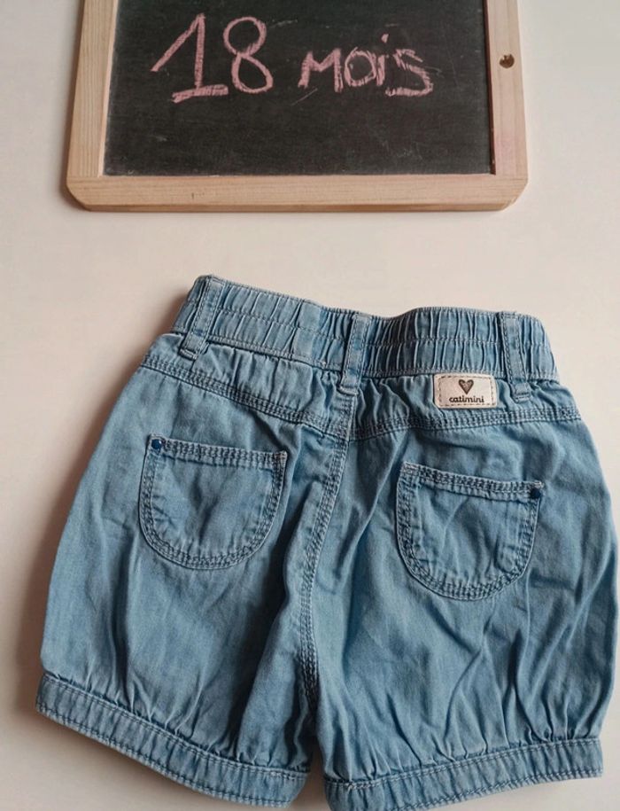 Short Catimini taille 18 mois en très bon état - photo numéro 3