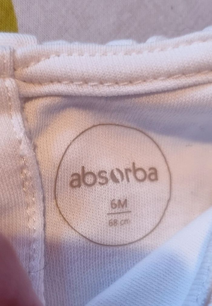 Jean et t-shirt - photo numéro 2