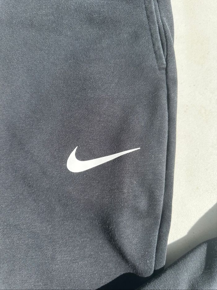 Jogging Nike Noir Taille S🖤 - photo numéro 3