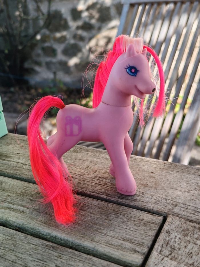 Poney g2 - cupcake secret surprise - vintage