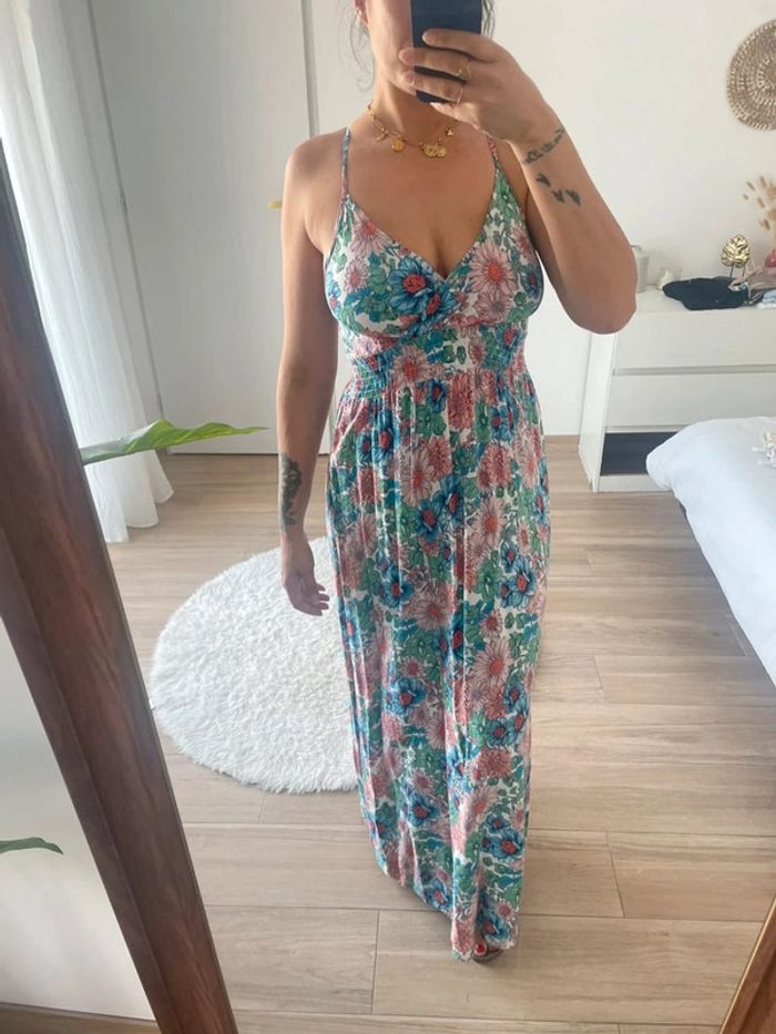 Robe longue à fleurs fleuries - photo numéro 2