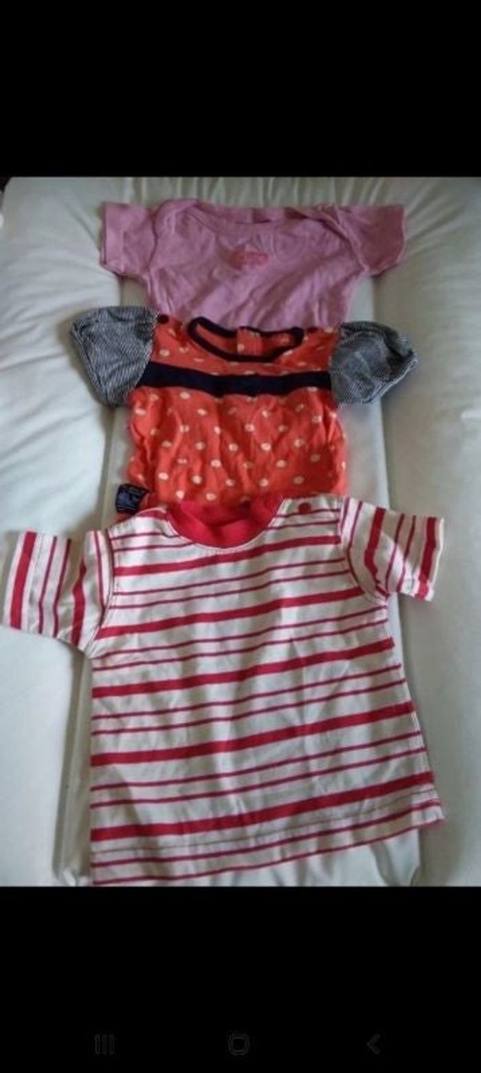 3 tee-shirts bébé