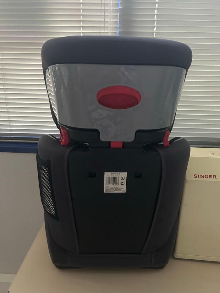 Siège auto neuf 15-36kg - photo numéro 2