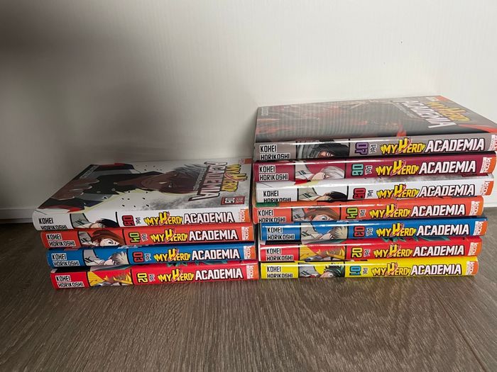 Lot 11 mangas livres My Hero Academia - photo numéro 2