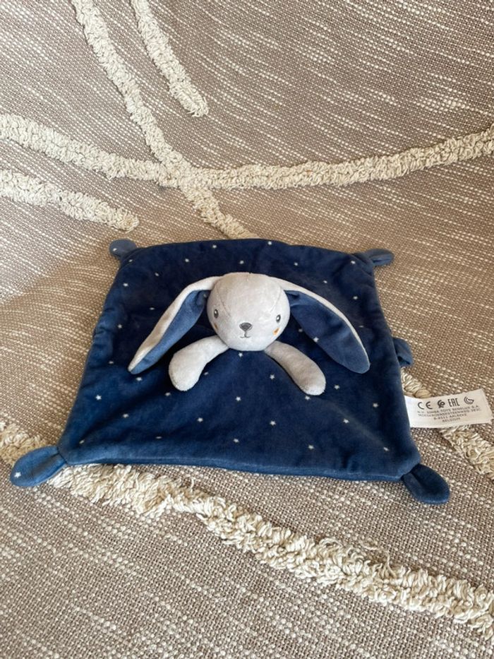 Peluche doudou plat 24cm Simba Toys lapin bleu et gris à pois étoile parfait état
