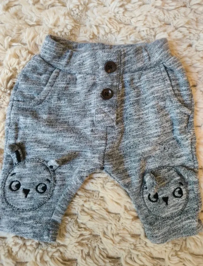 Pantalon bébé Kiabi - photo numéro 2