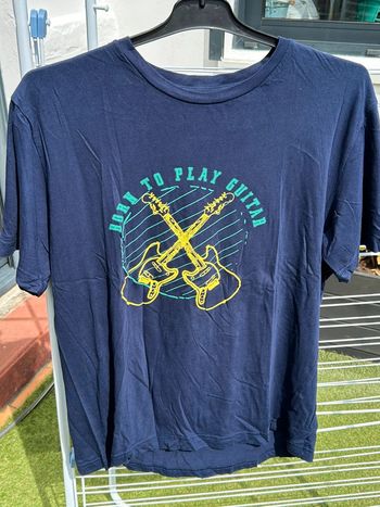 T-shirt bleu imprimé motif guitares taille M