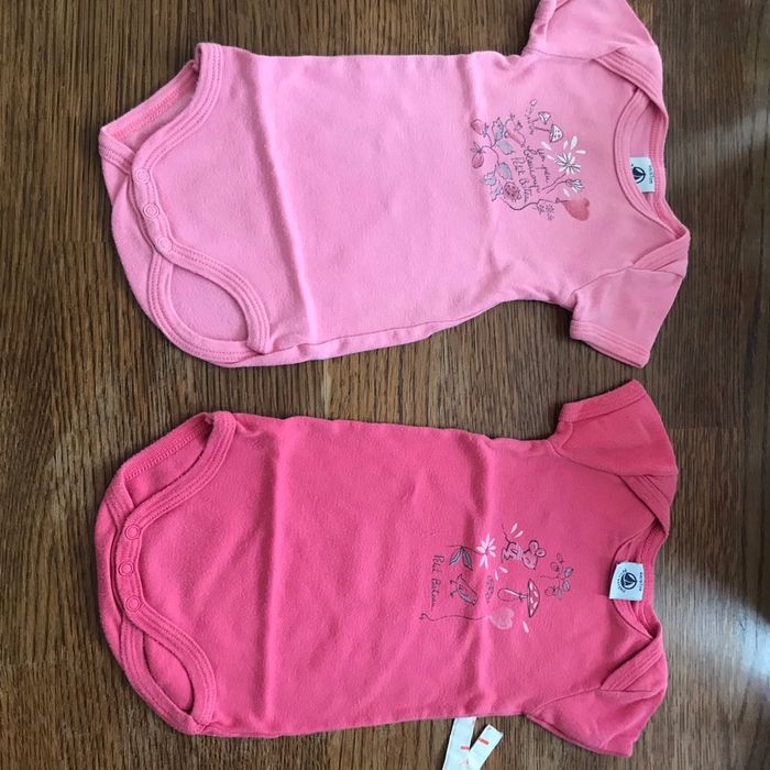 2 bodies bébé fille été 6 mois 67cm