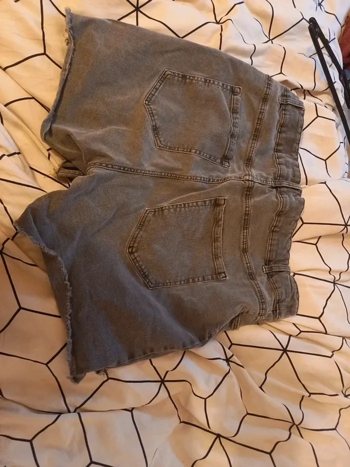 Short en jean - photo numéro 2
