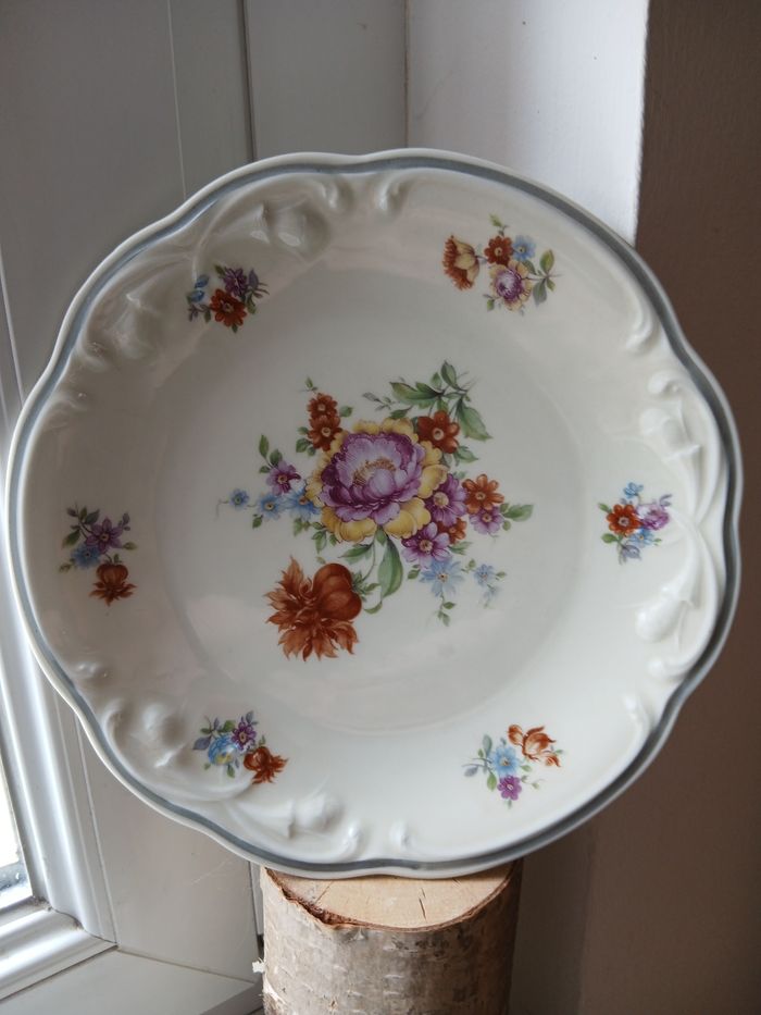 Assiette porcelaine de Bavière